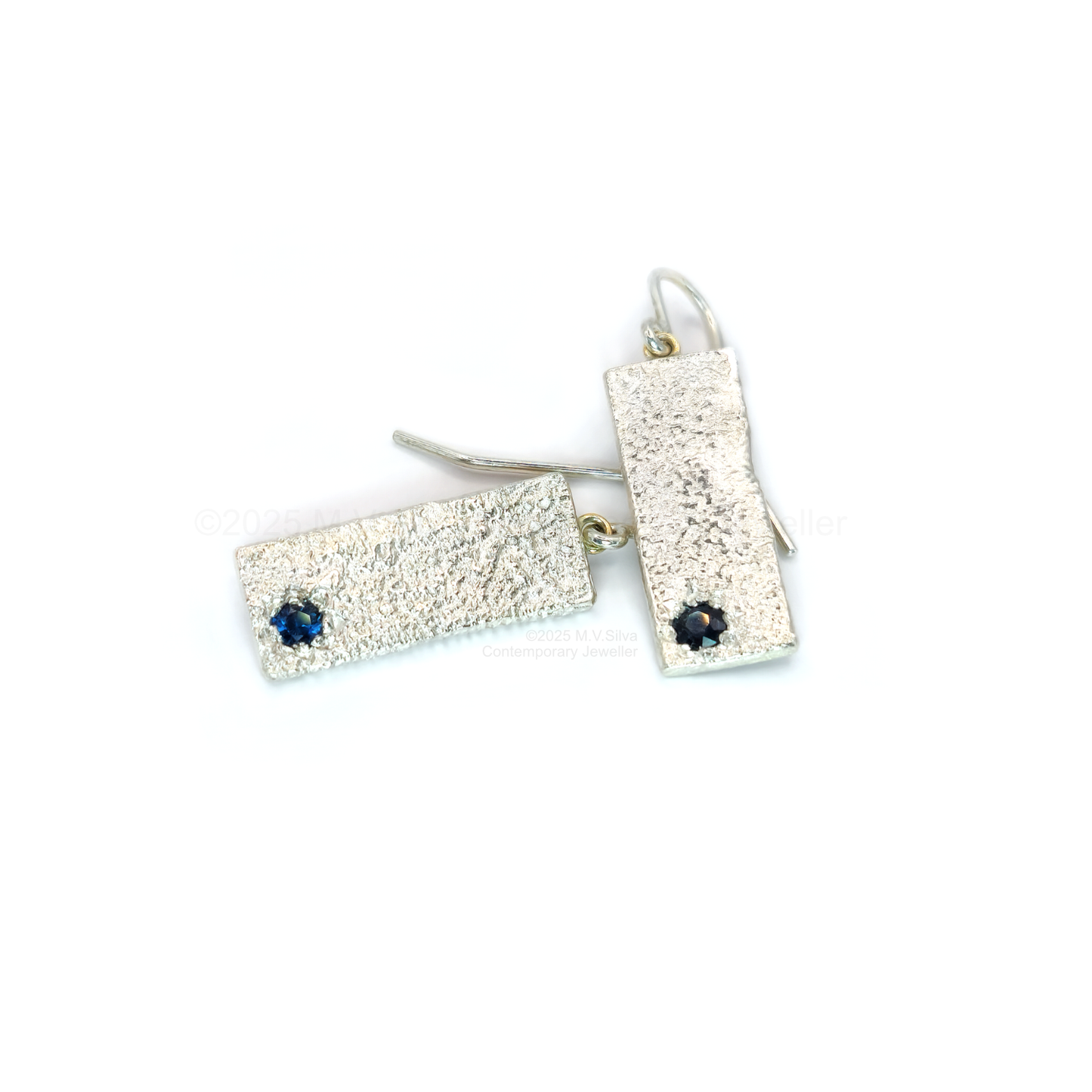 Reticulated sterling silver and sapphire rectangle earrings 2