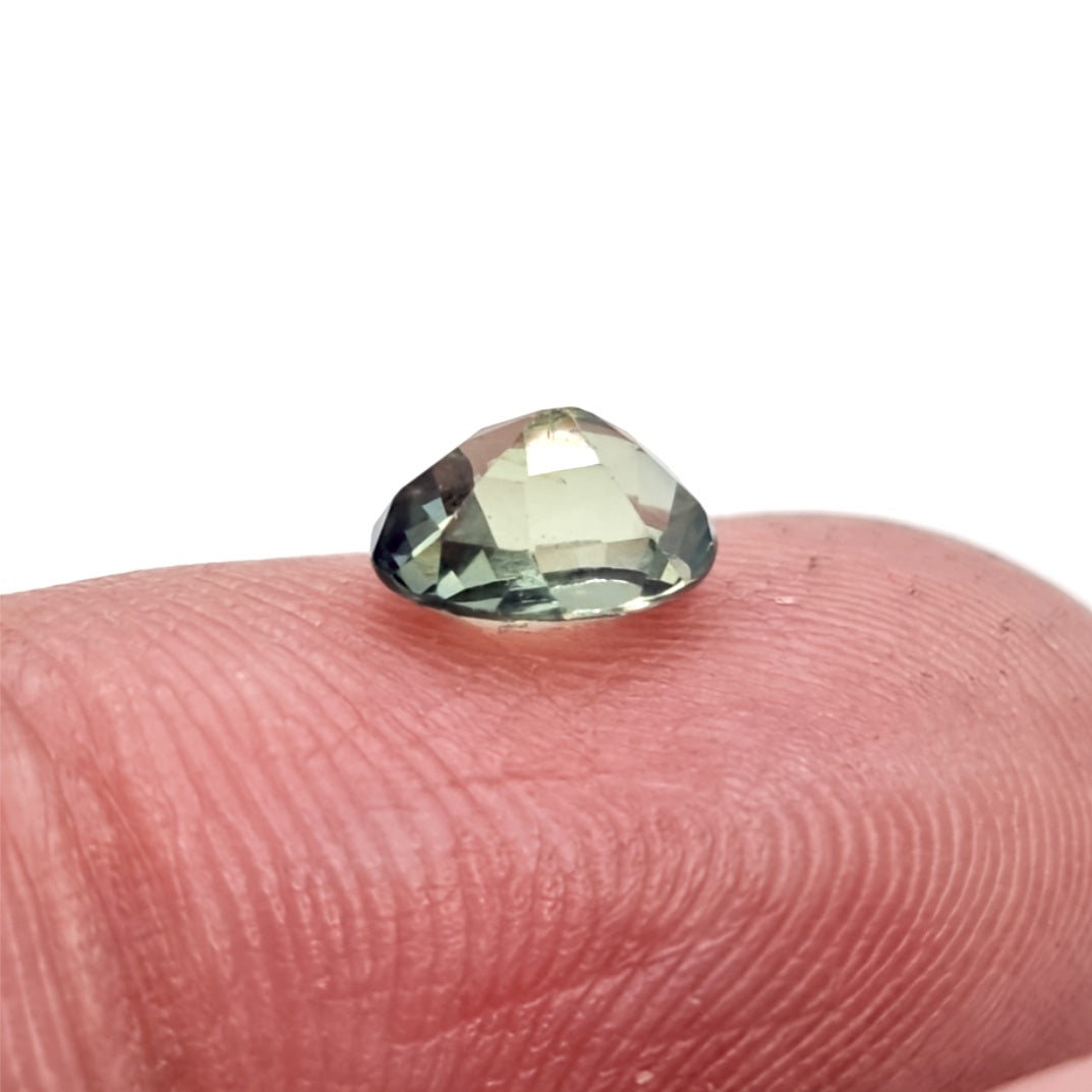 1.13ct Pale Green Oval Sapphire