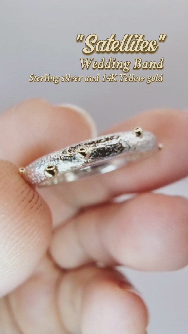 "Satellites" reticulated wedding ring with gold accents - video