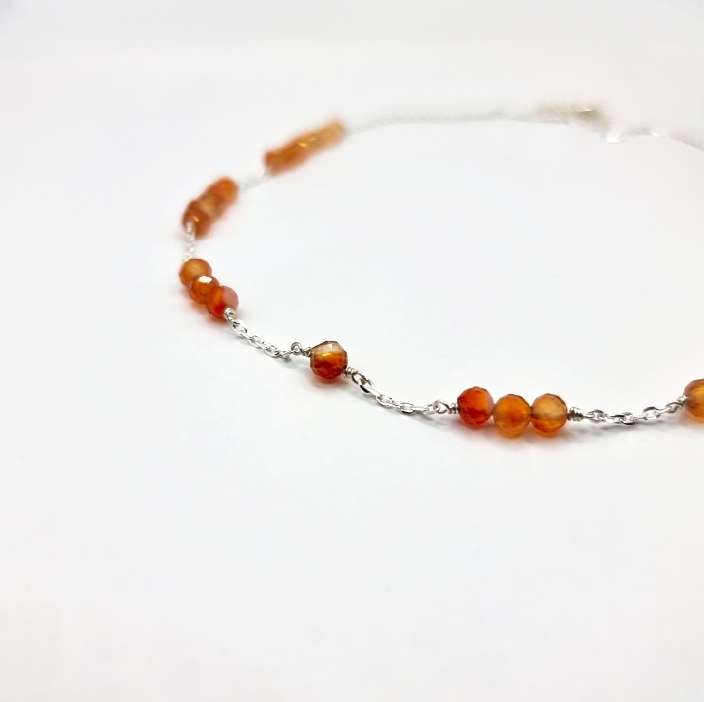 Vibrant Carnelian Graduated Colour Bead and Chain Necklace